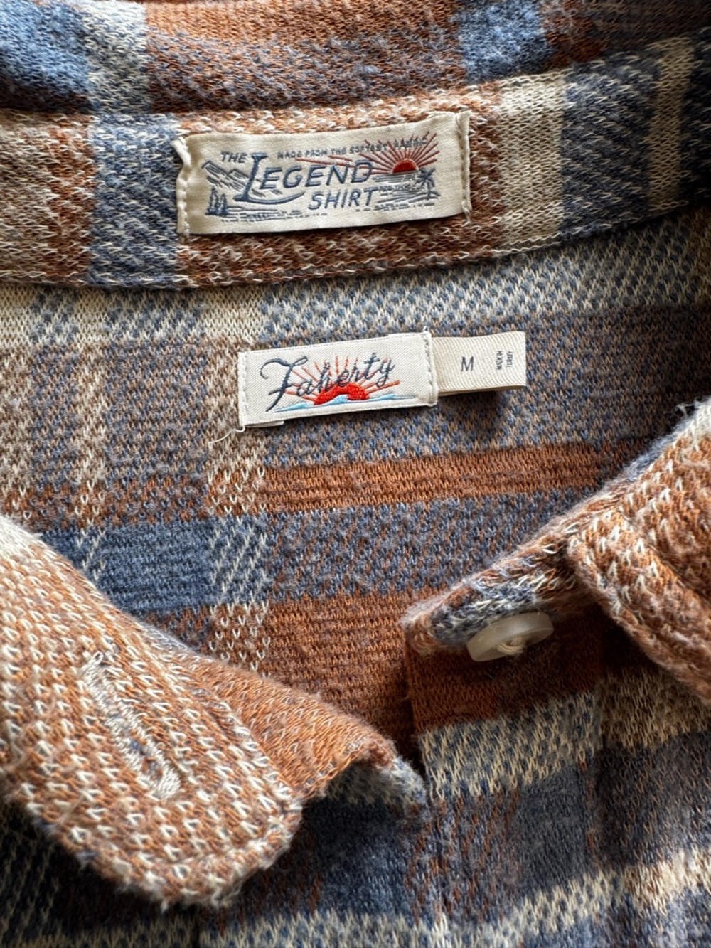 Faherty- Legend Sweater Shirt  Button-Front Shirt Jacket in Beige and Blue sz M - Picture 6 of 7